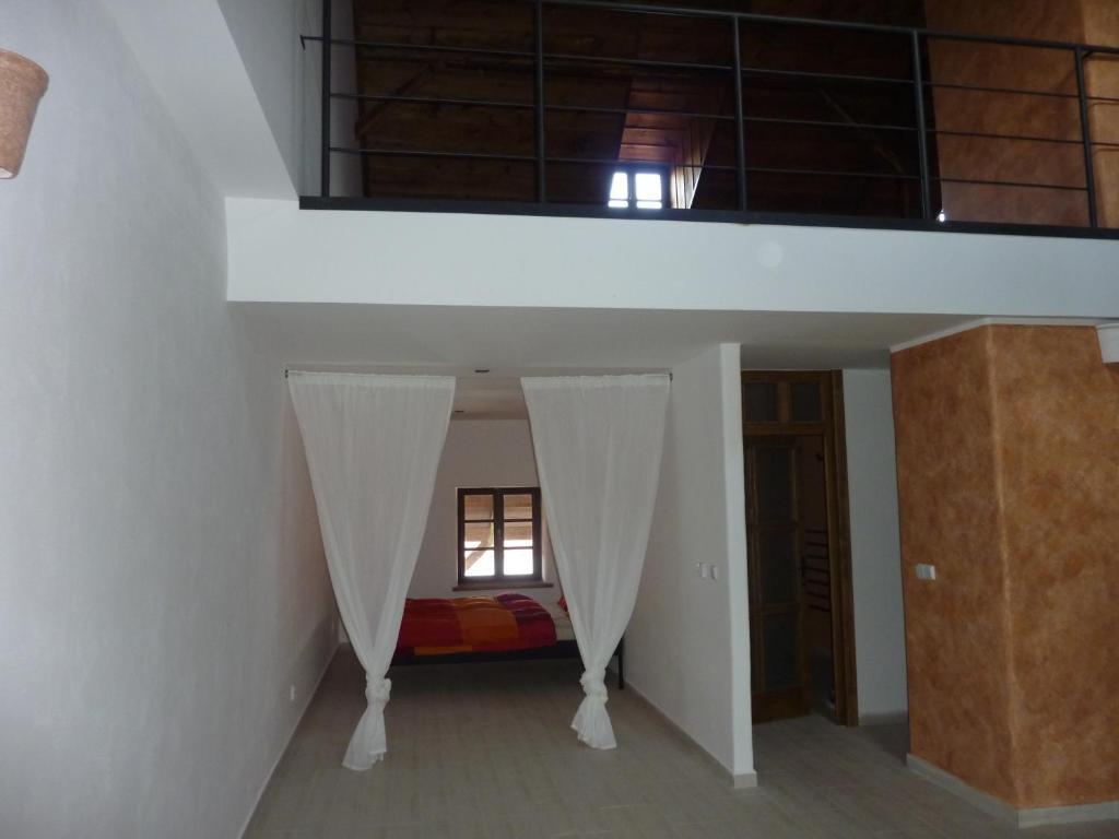Holubnik Statecnych Zen Kralovych Hotel Luze Phòng bức ảnh